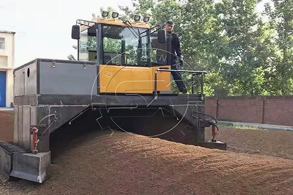 Compostador apilado funcionando